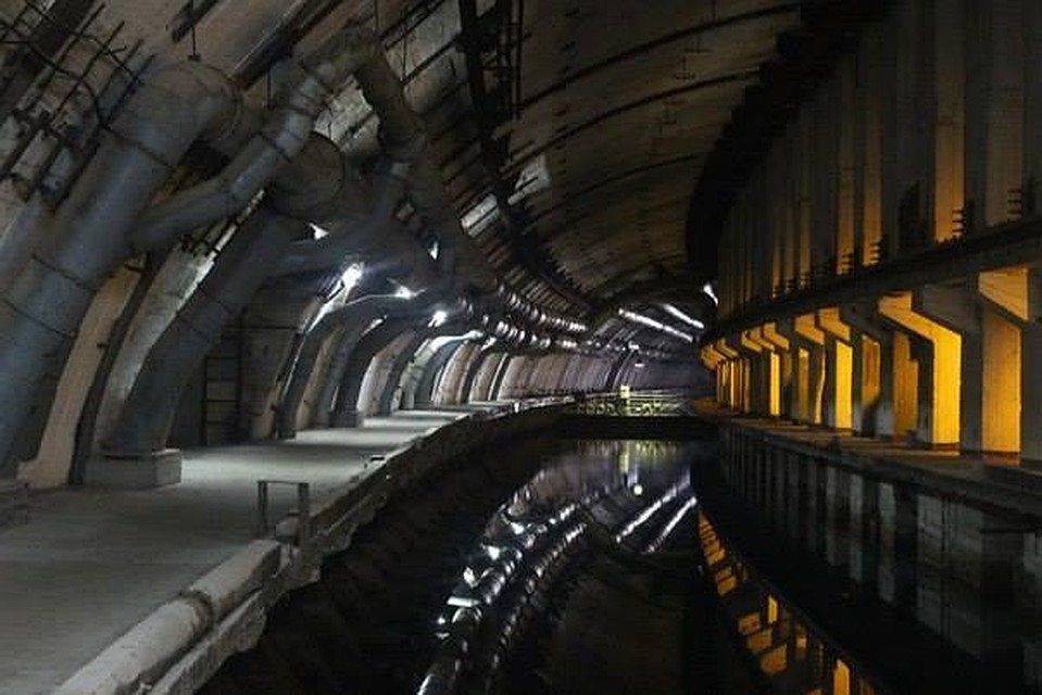 Глубина канала достигает 8 метров