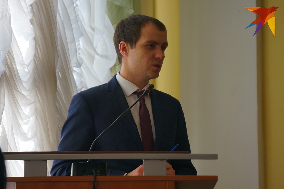 Андрей Михно.