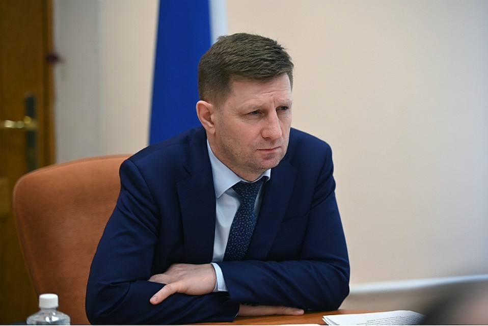 В субботу, 23 ноября, в своем инстаграме Сергей Фургал разместил видеокомментарий в котором выразил надежду на то, что «все придет в норму».