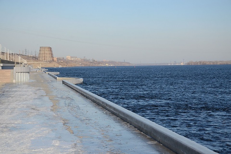 Вода в Волге на том же уровне, что и весной.