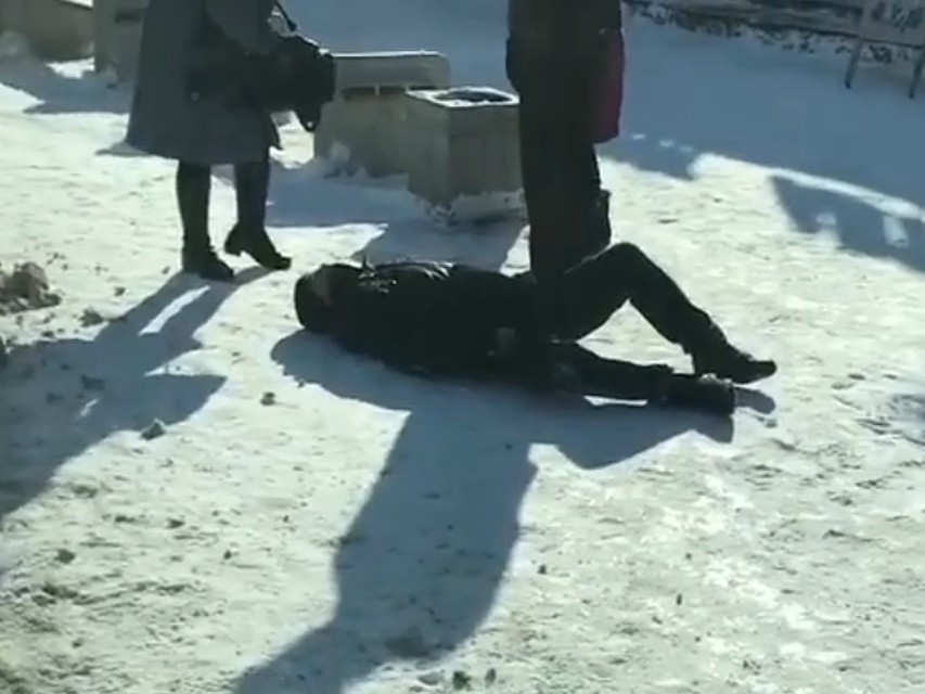Мужчина пролежал без помощи долгое время