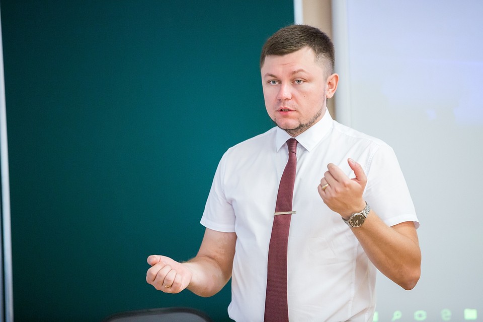 Дмитрий Киселев, сельский учитель информатики из школы поселка Песковатский в Грязинском районе Липецкой области. Фото: Архив Д. КИСЕЛЕВА