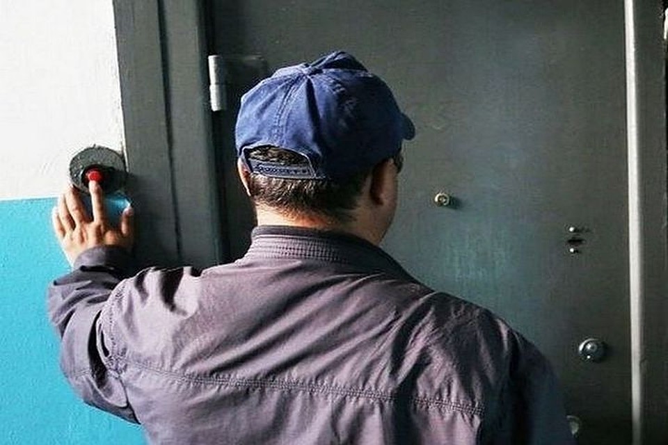 По словам мужчины, визитеры представились сотрудниками Горводоканала. Фото: "Навигатор"