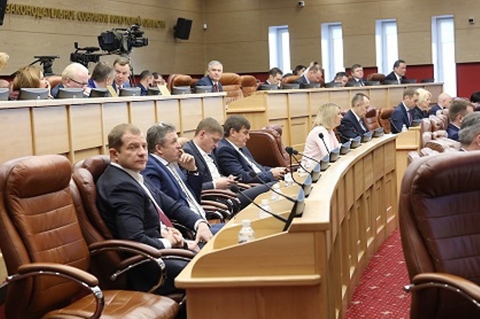 ФОТО: пресс-служба Законодательного Собрания Иркутской области.