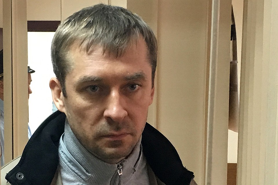 Экс-полковник МВД Захарченко получил в колонии выговор за пропуск столовой