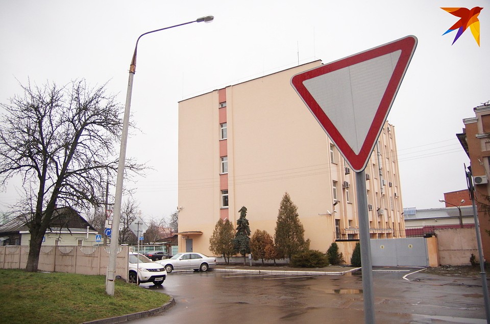 На перекрестке в Гомеле правильно установили знаки