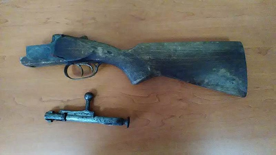 Его он добровольно сдал полиции