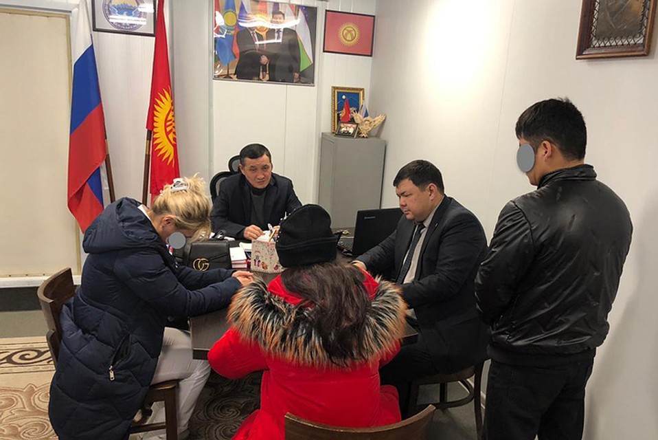 С девушкой и ее близкими провели профилактическую беседу.