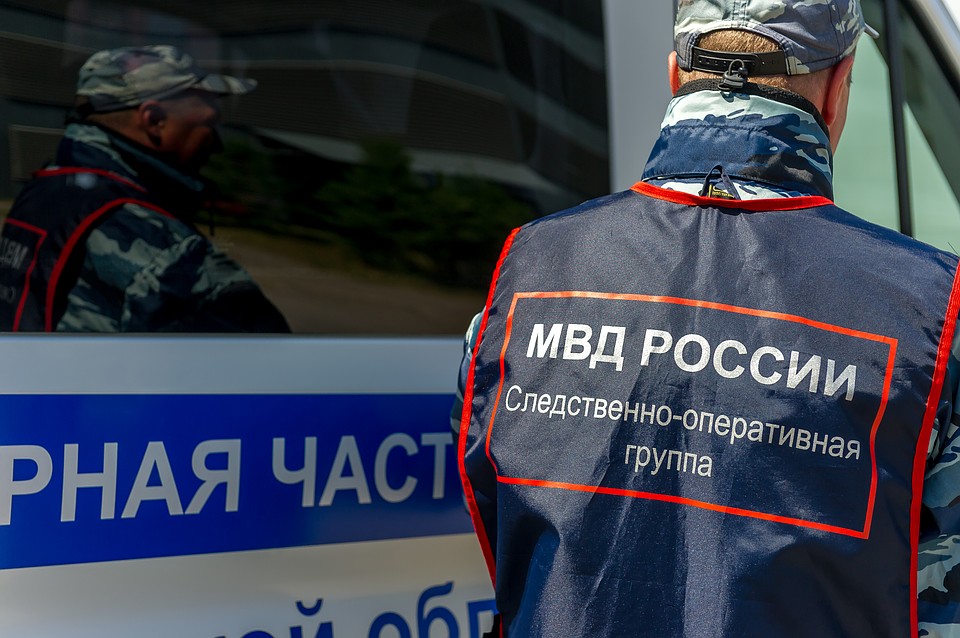 Подвез незнакомца - остался без денег, телефона и наушников. Да еще и на нож чуть не нарвался. Теперь сердобольный водитель пытается справиться со стрессом, а злоумышленников ищет полиция.
