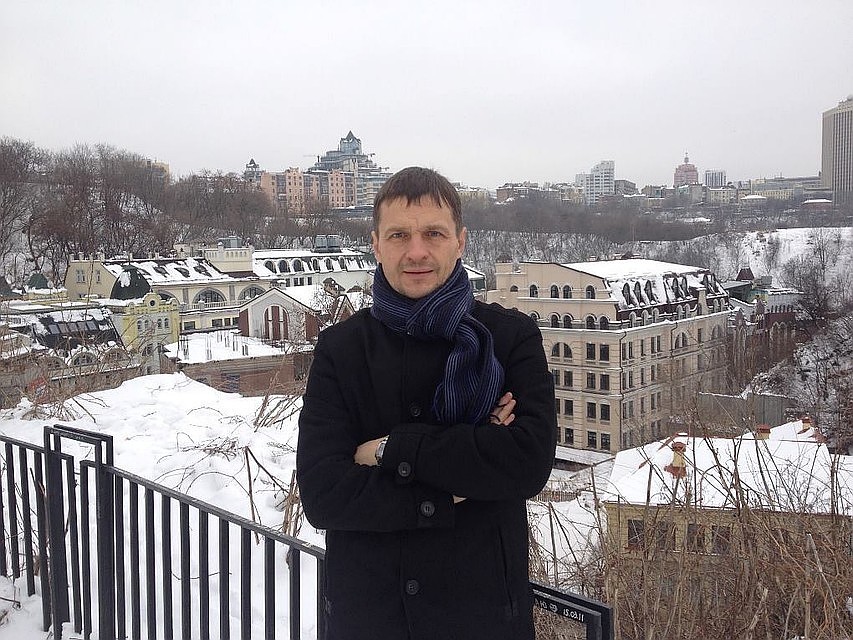 Олег Волчек считает проведенные в его квартире обыски незаконными. Фото: Фейсбук