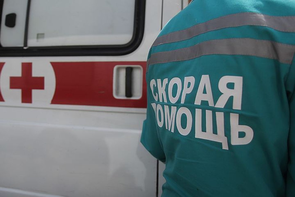 Пострадавшую малышку увезли в краевую больницу.