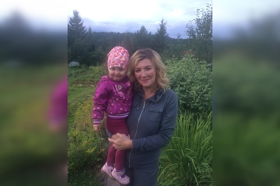 Настеньке было два годика, когда Оксана смогла забрать ее в свою семью. Фото: семейный архив.