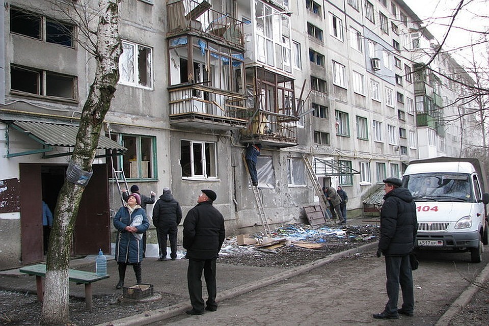 Как в ДНР восстанавливают разрушенное ВСУ жилье . Фото: Минстрой