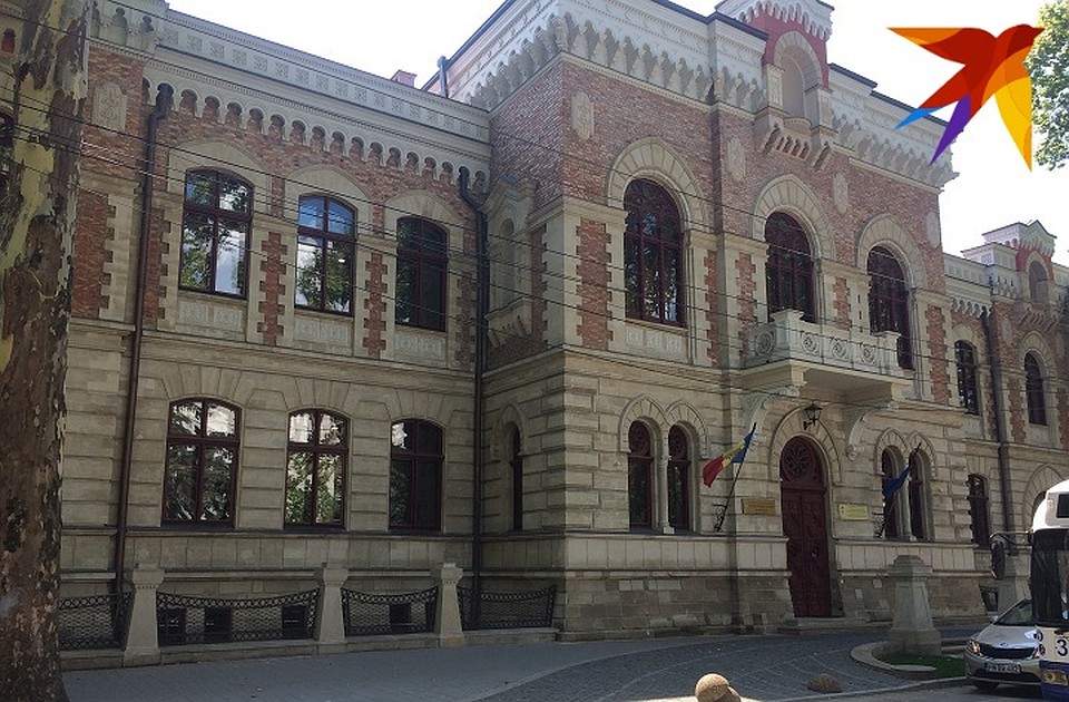 В Художественном музее в Кишиневе - выставки японского искусства