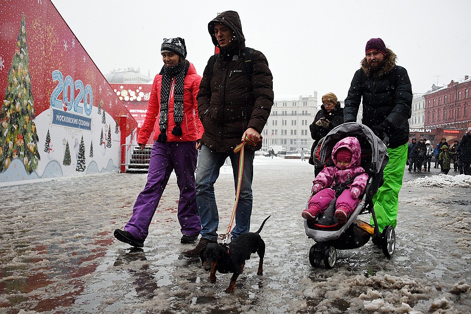 При аномально теплой зиме снижается атмосферное давление, повышается влажность, уменьшается концентрация кислорода в воздухе