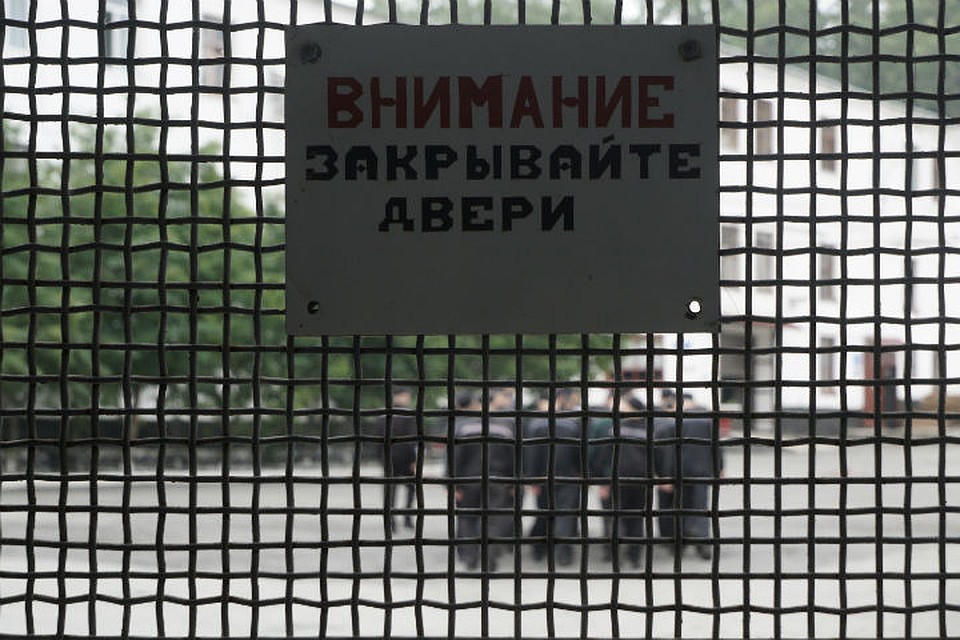 Прокуратура требовала для экс-сотрудника ФСИН реального лишения свободы