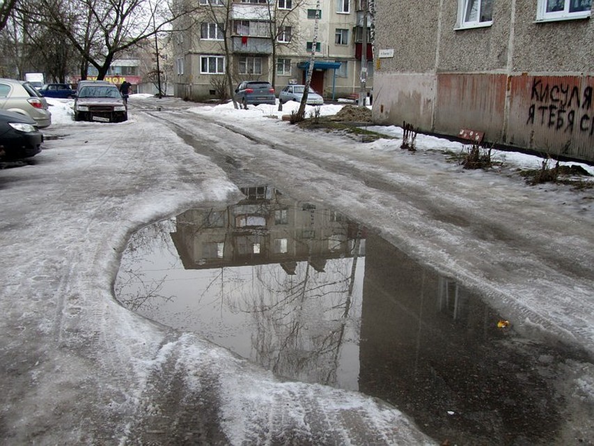 На жилфонд Курска без слез не глянешь: деньги берут, но за что - спрашивают куряне