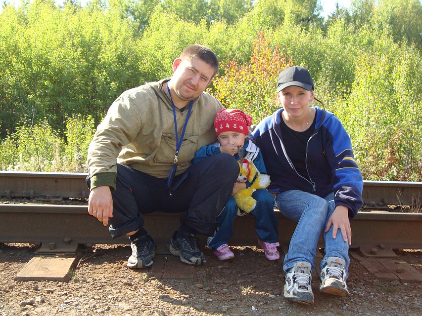Катя с родителями не раз выезжала на природу. Фото: семейный архив.