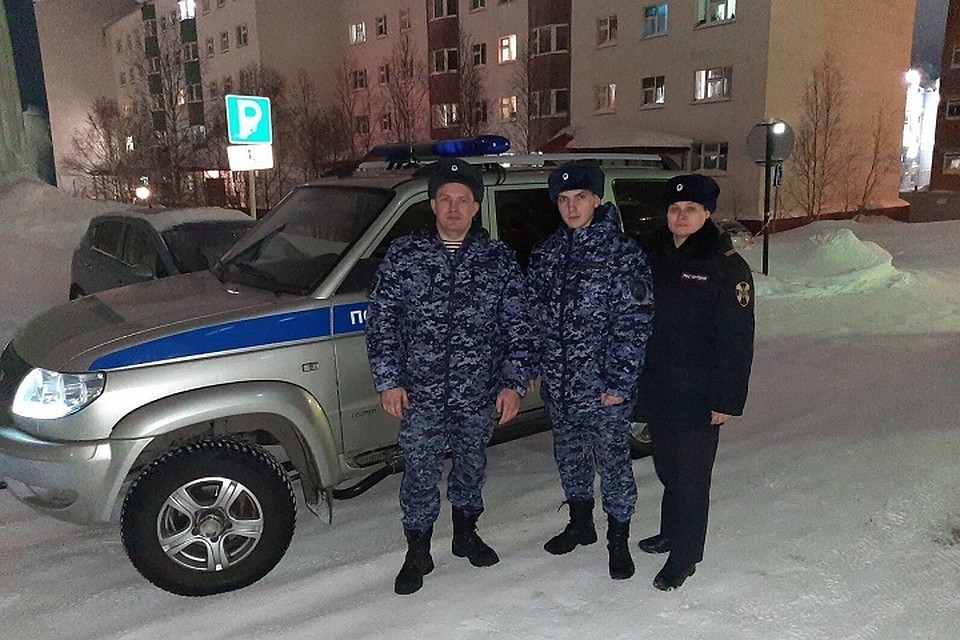 Салехардские росгвардейцы потушили пожар в ресторане Фото: Росгвардия по ЯНАО