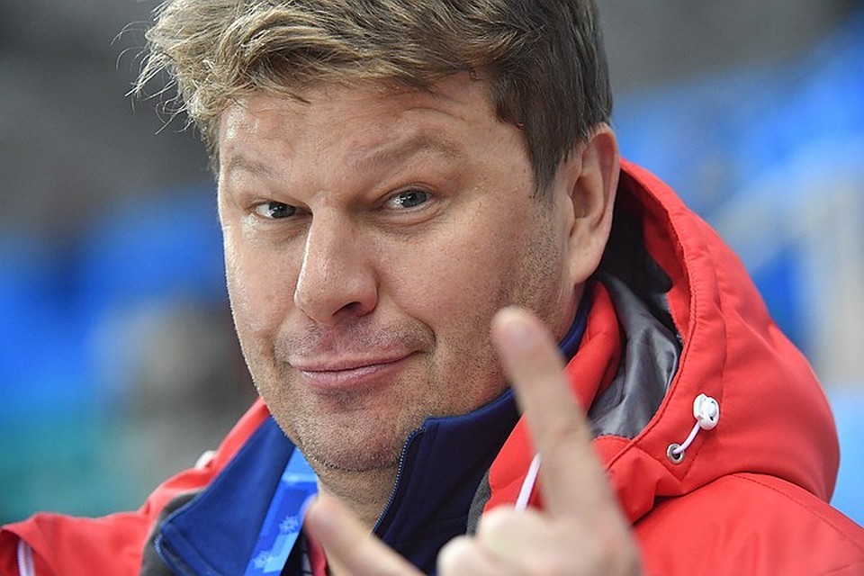 Один из самых известных спортивных комментаторов страны Дмитрий Губерниев.