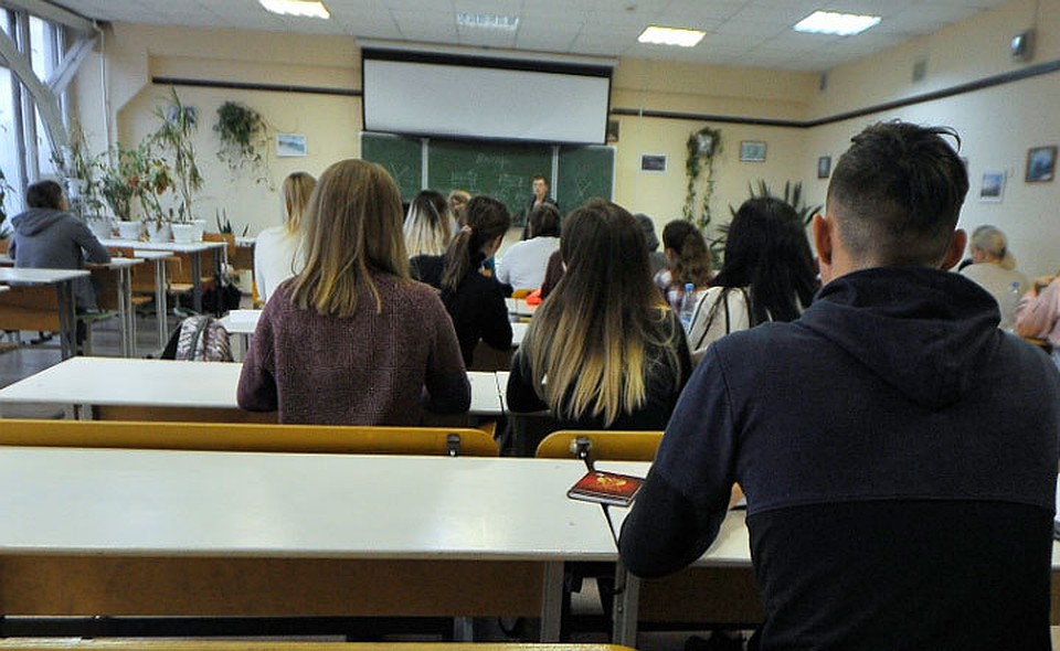 В преддверии выборов в нескольких городах резко увеличилось число молодых избирателей (фото иллюстративное).
