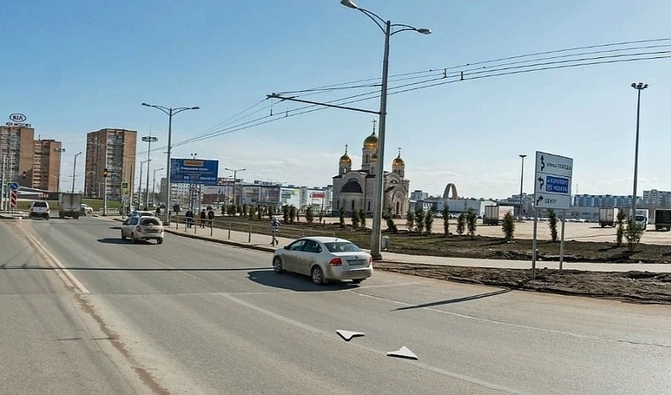 Остановку возле "Магнита" убрали при строительстве развязки на пересечении Кирова и Московского шоссе