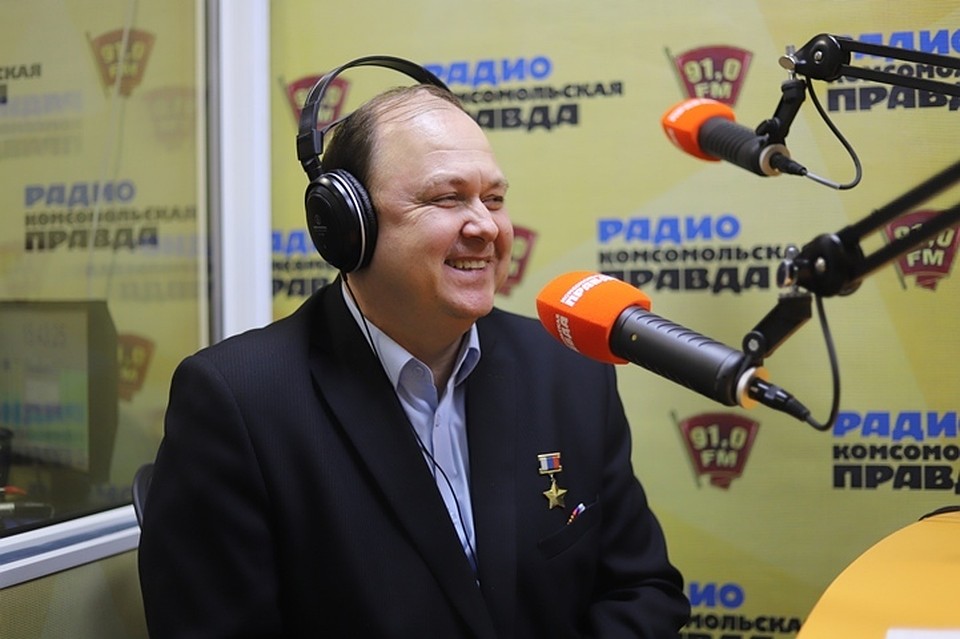 Начинаем в 17:03