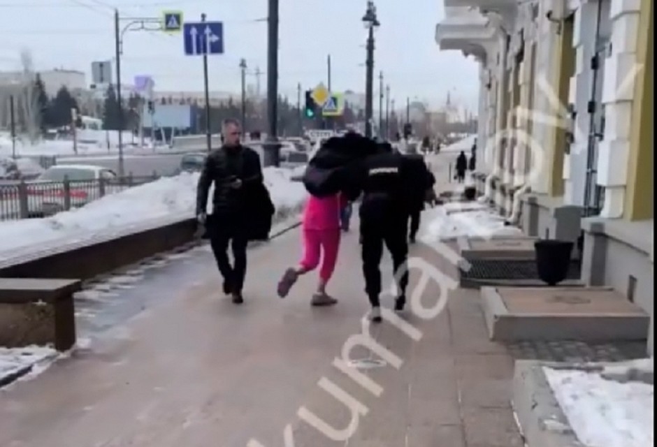 Все случилось на улице Ленина.