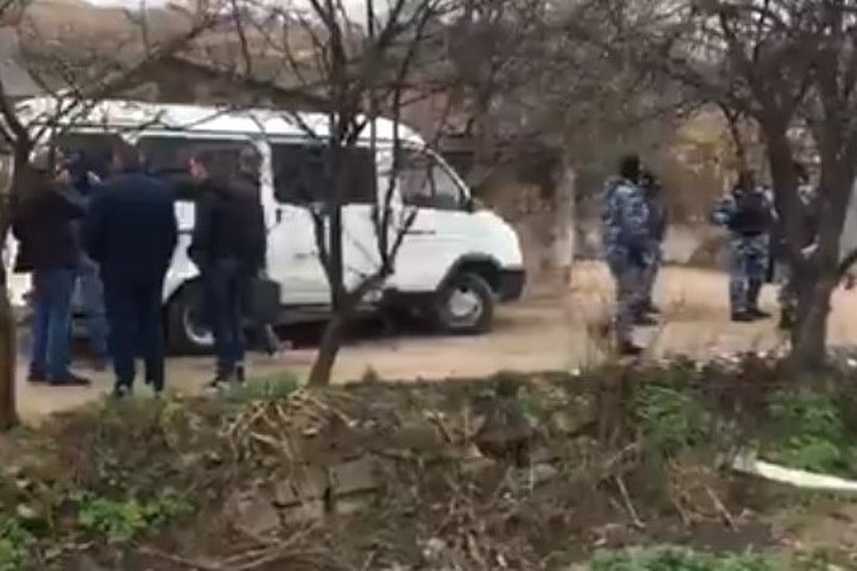 Обыски прошли по нескольким адресам в Бахчисарае. Скриншот видео
