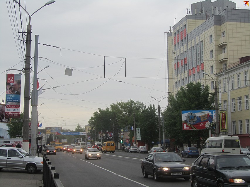 Большинство попавших под наблюдение изолированы дома