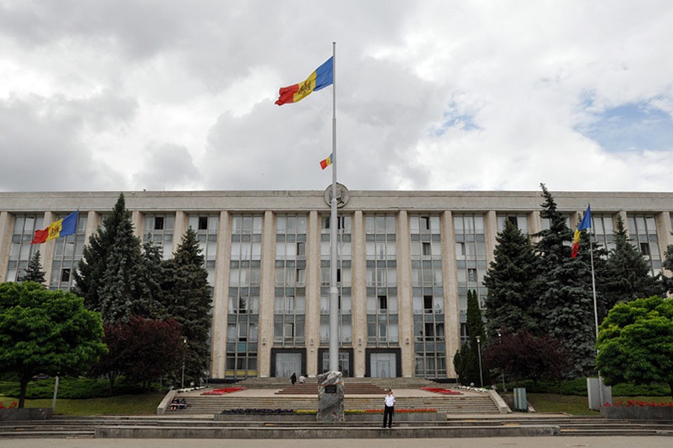 Правительство подготовило пакет мер для поддержки людей.