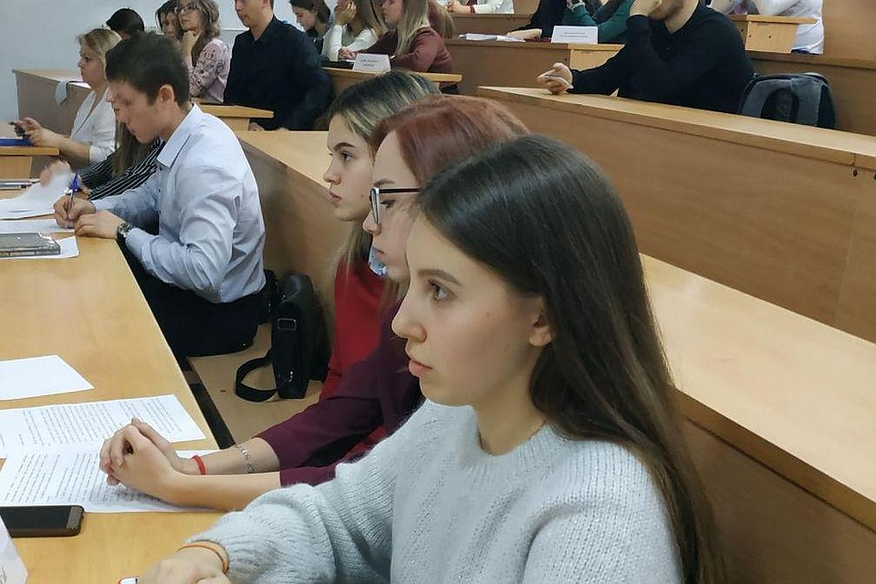 Аудитории саратовских вузов могут опустеть