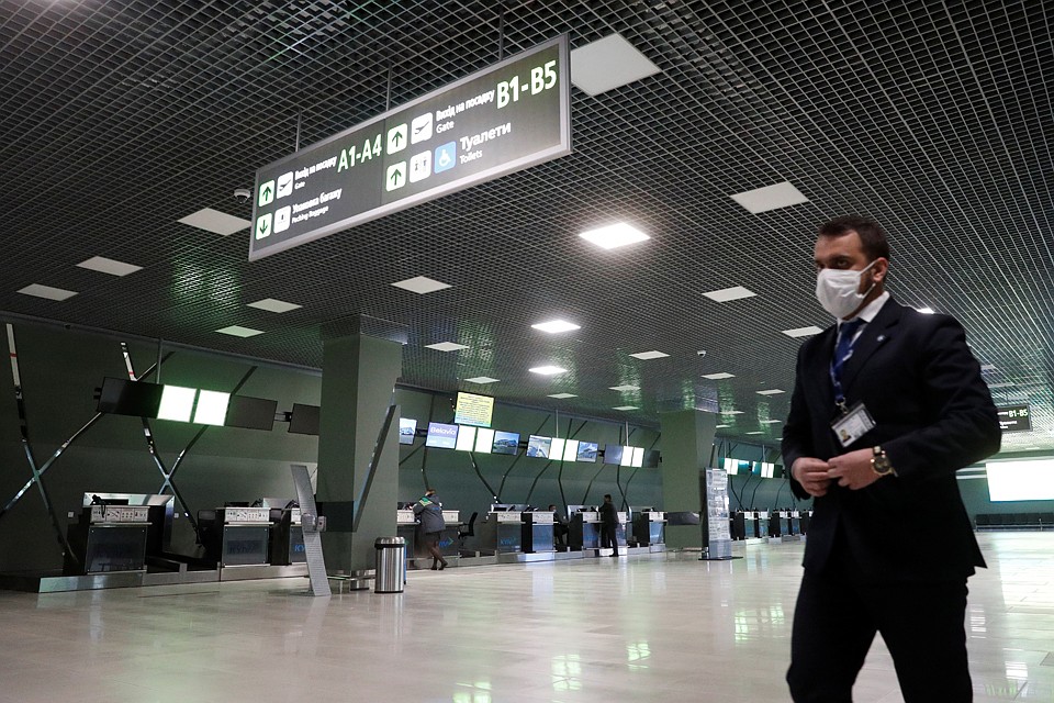С 12 часов дня 18 марта 2020 под запретом - железнодорожные, авиа- и автобусные междугородние пассажирские перевозки
