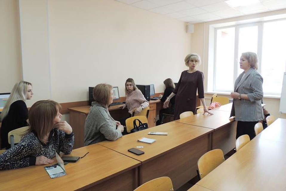В белгородском университете старшеклассники сдали тесты на выбор профессии. Фото пресс-службы администрации НИУ БелГУ