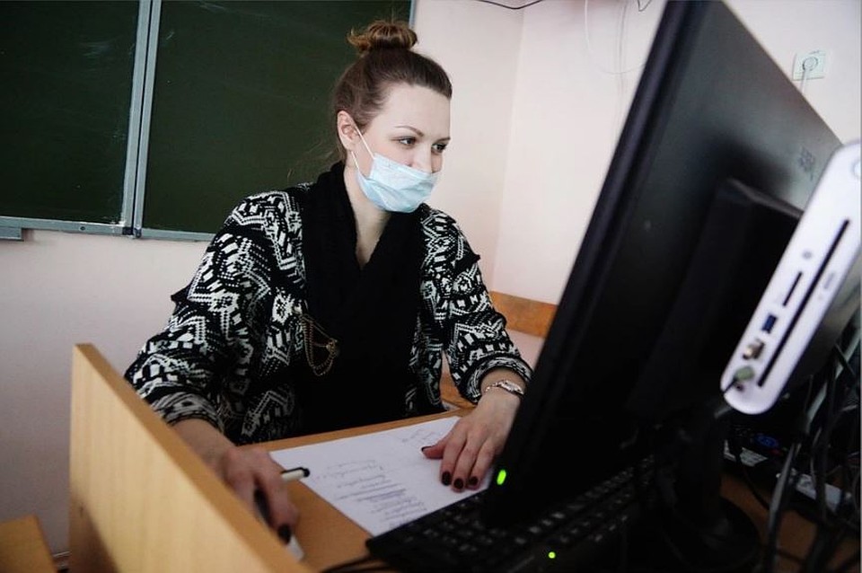 Родители сами решат, как учиться детям: очно или дистанционно.