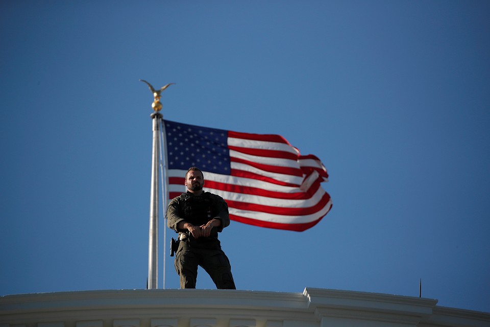 Госдепартамент не комментирует возможность введения санкций против России