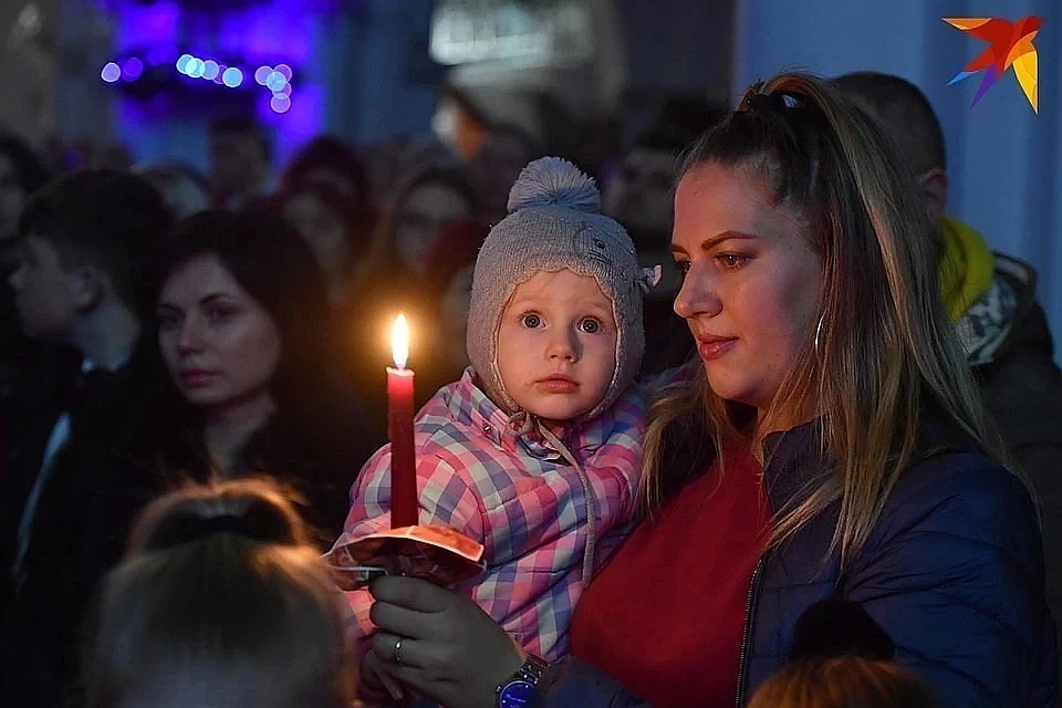 Пока не закончилась пандемия, детей можно не приводить в костел.