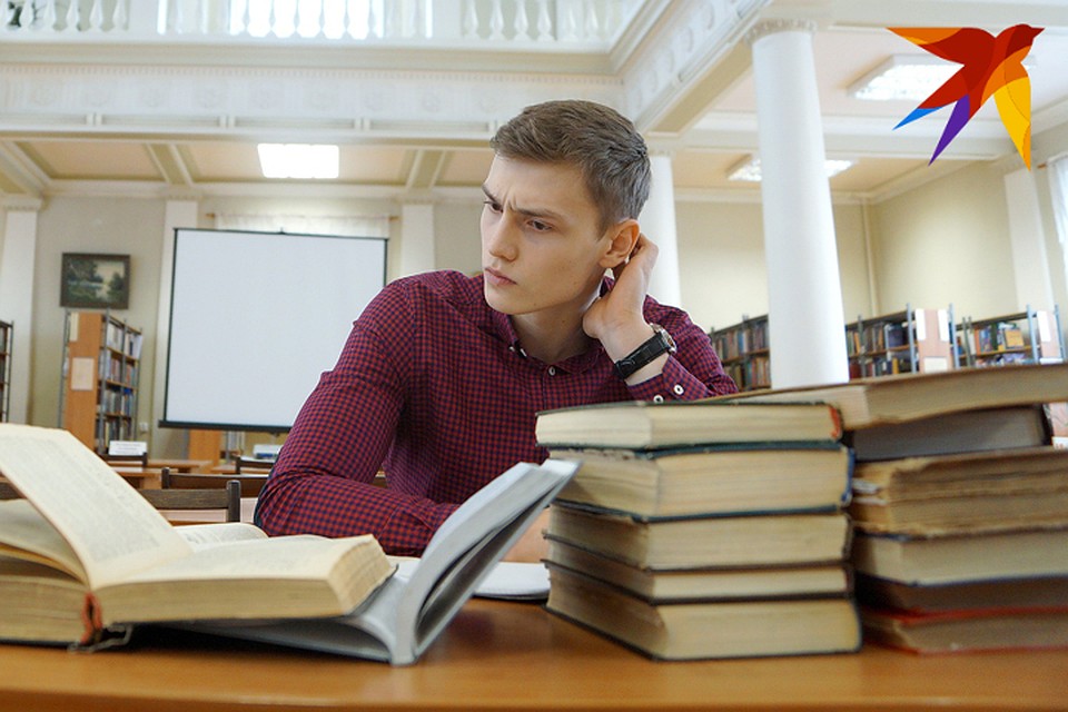 Задания ребята получат от преподавателей через интернет.