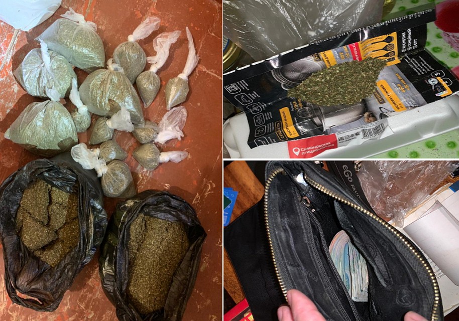 При обыске у задержанных изъяли в общей сложности 2,2 кило марихуаны.