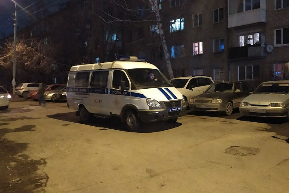 На месте ограбления работает полиция Фото: Евгений Стоянов