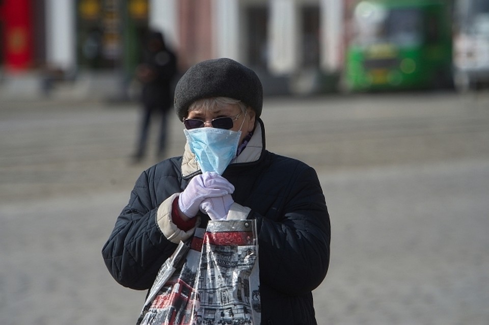 Женщина боялась выходить на улицу и попросила оплатить ее коммунальные платежи.