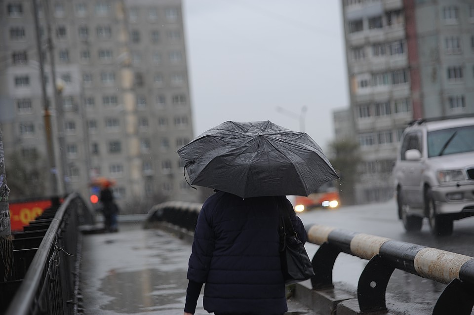 Сегодня во Владивостоке синоптики прогнозируют облачность, осадки в виде снега с дождем и слабый плюс.