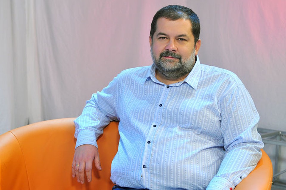 писатель фантаст Сергей Лукьяненко