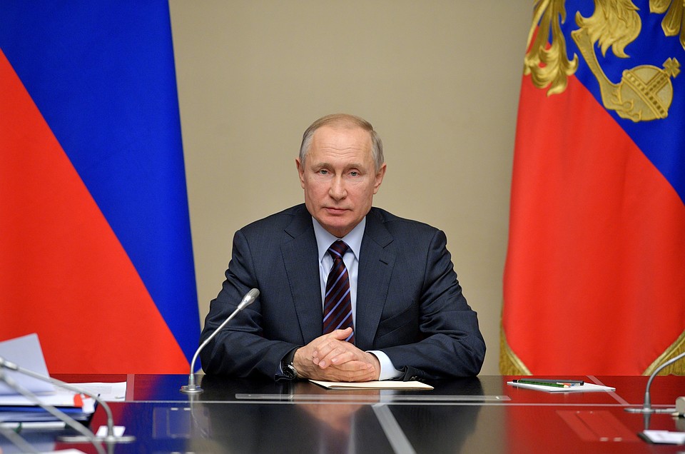 Президент России Владимир Путин проведет совещание