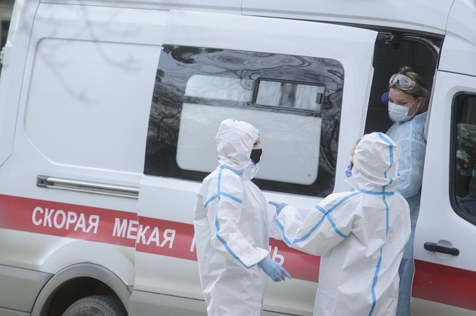 К слову, число выписанных из больниц пациентов снова превысило количество заболевших.