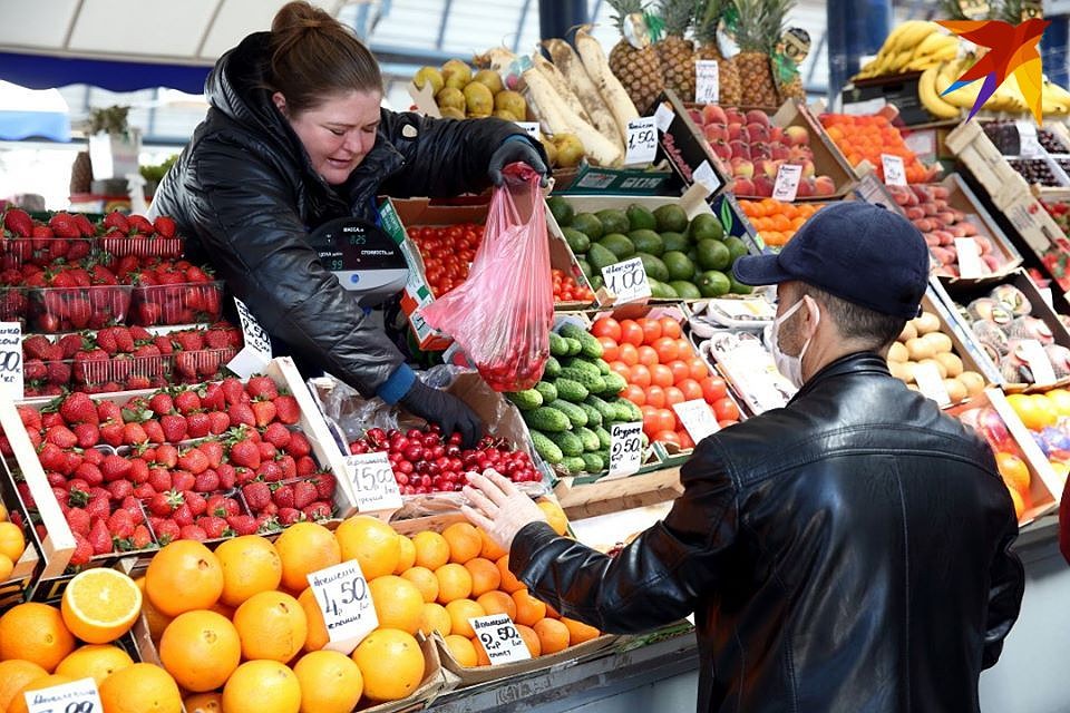 Покупателей мало, но по сравнению с Таборами - грех жаловаться.