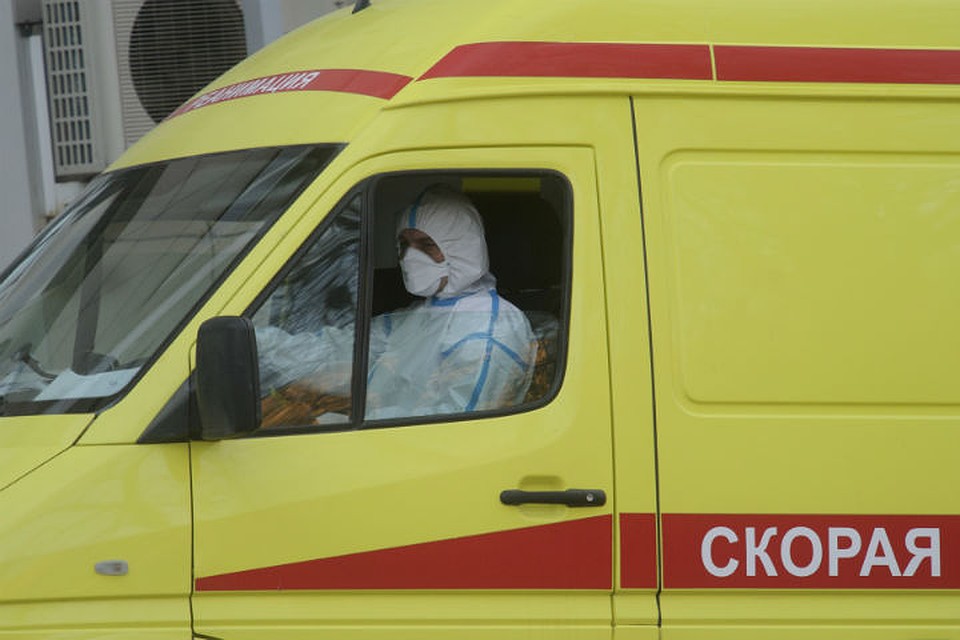 Деньги медики получили дополнительно к зарплате за март и апрель