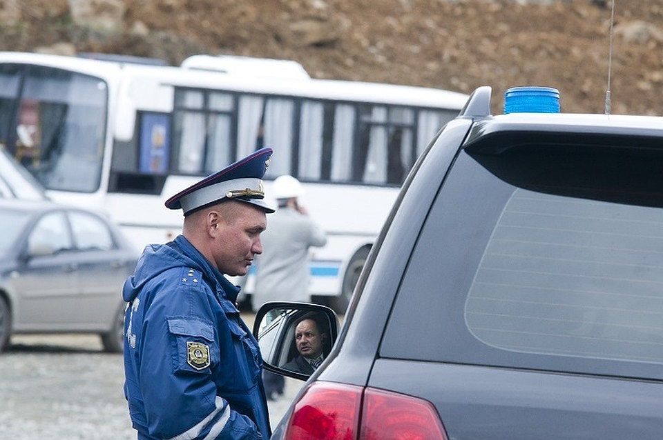 По словам водителей, последний раз они пытались подкупить полицейского на дороге 2-3 года назад