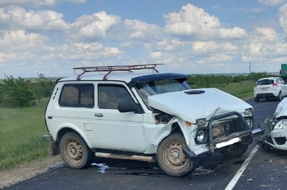 Четыре человека получили травмы.
