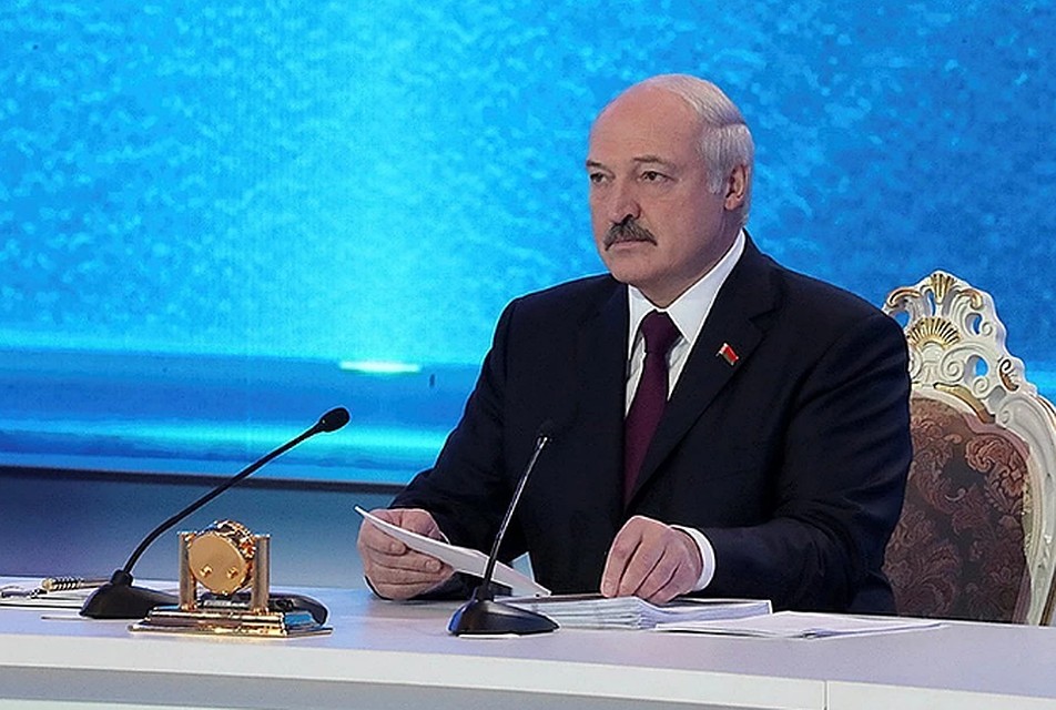 Лукашенко отправил в отставку правительство